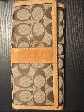 Coach Brown/Tan Signature Canvas Wallet